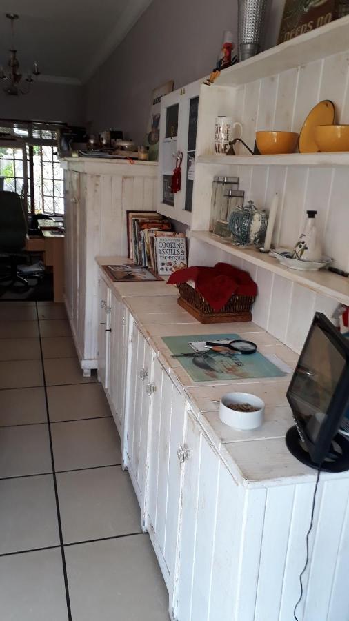 Umuzi Guest House Richards Bay Exteriör bild